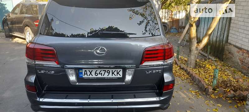 Внедорожник / Кроссовер Lexus LX 2013 в Харькове