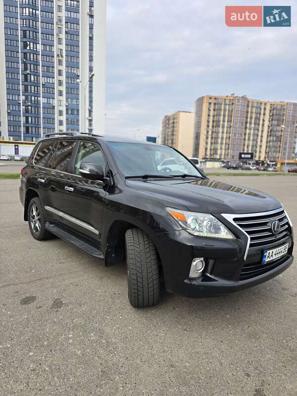 Позашляховик / Кросовер Lexus LX 2008 в Черкасах