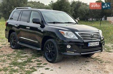 Внедорожник / Кроссовер Lexus LX 2011 в Черноморске