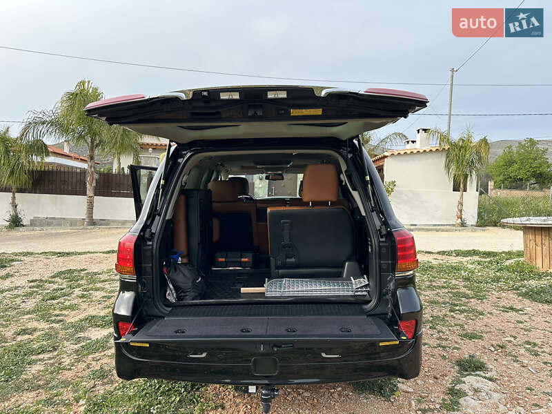 Внедорожник / Кроссовер Lexus LX 2011 в Черноморске фото 11 Внедорожник / Кроссовер Lexus LX 2011 в Черноморске