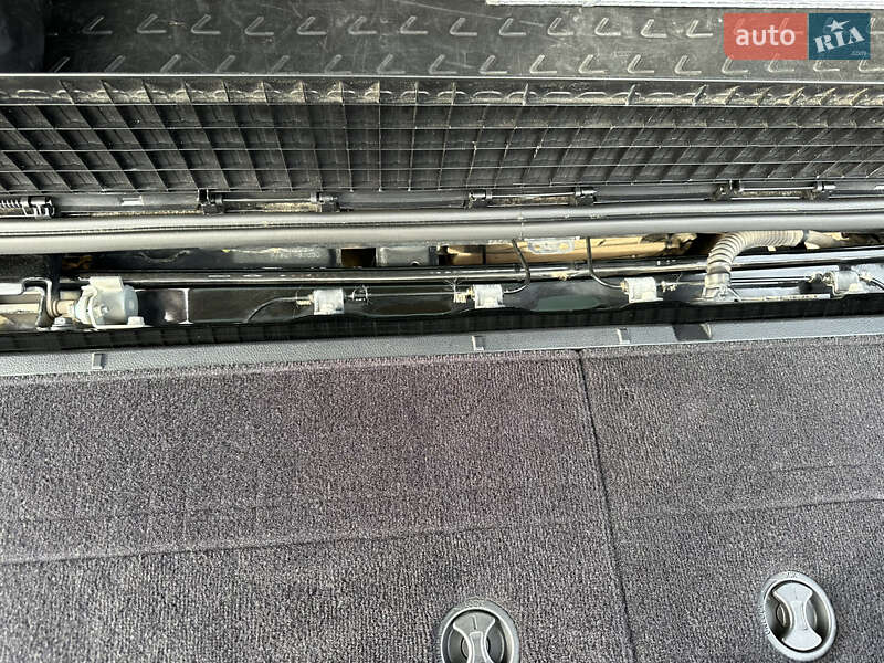 Внедорожник / Кроссовер Lexus LX 2011 в Черноморске фото 17 Внедорожник / Кроссовер Lexus LX 2011 в Черноморске