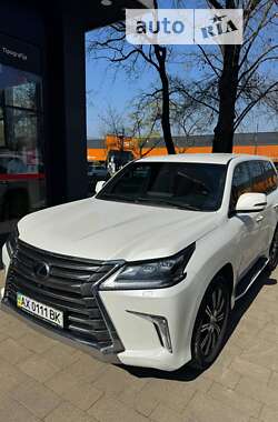 Позашляховик / Кросовер Lexus LX 2017 в Києві