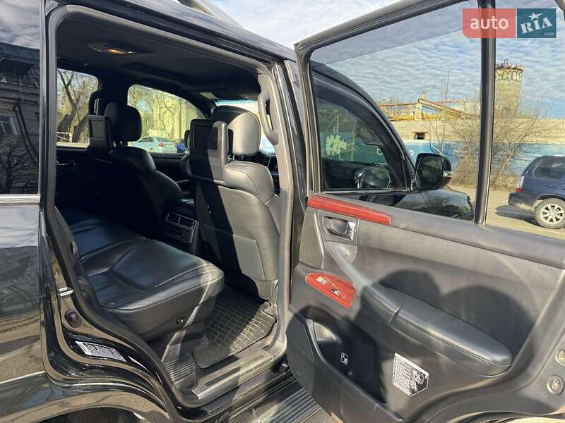 Внедорожник / Кроссовер Lexus LX 2014 в Днепре