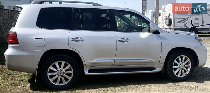 Внедорожник / Кроссовер Lexus LX 2008 в Ровно