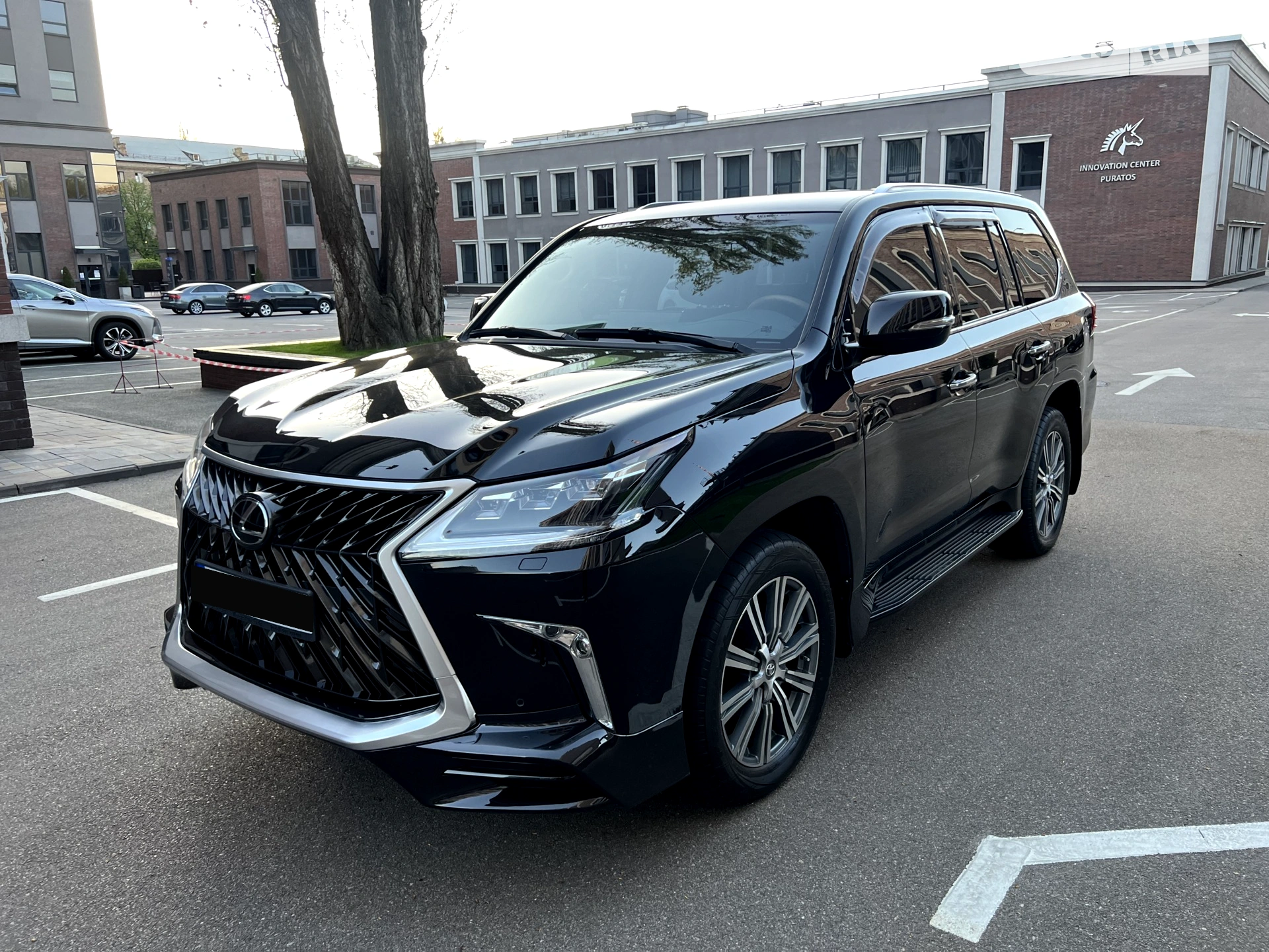 2017 Lexus LX - мініатюра 4