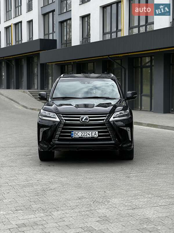 Lexus LX 2016