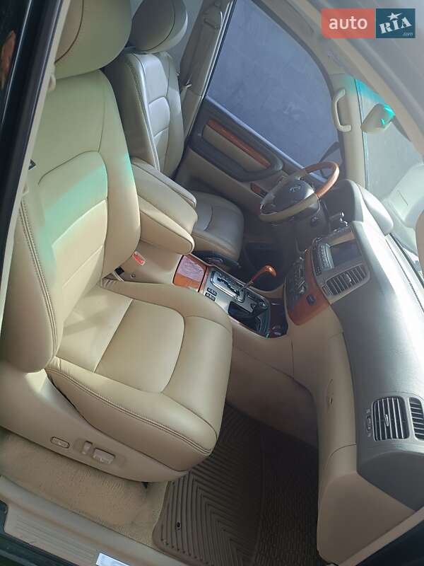 Позашляховик / Кросовер Lexus LX 2004 в Львові фото 16 Позашляховик / Кросовер Lexus LX 2004 в Львові