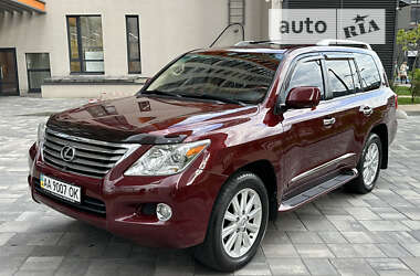 Позашляховик / Кросовер Lexus LX 2008 в Києві