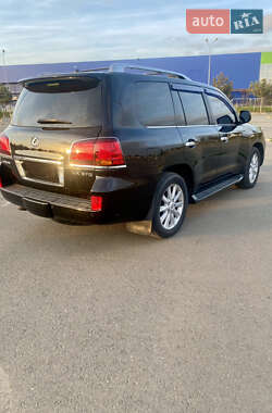 Внедорожник / Кроссовер Lexus LX 2008 в 
