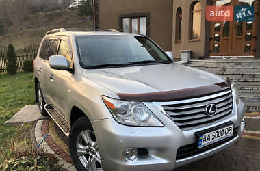Внедорожник / Кроссовер Lexus LX 2011 в 
