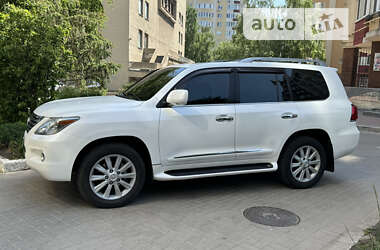 Внедорожник / Кроссовер Lexus LX 2008 в Черкассах