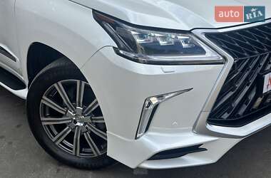Внедорожник / Кроссовер Lexus LX 2013 в 