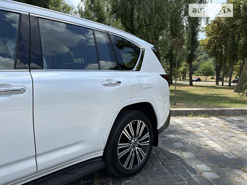 Позашляховик / Кросовер Lexus LX 2022 в Києві
