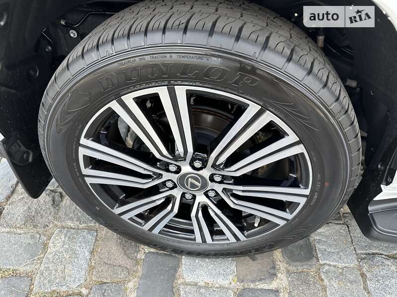 Позашляховик / Кросовер Lexus LX 2022 в Києві