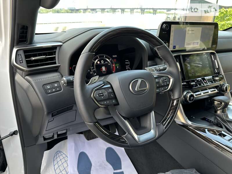 Позашляховик / Кросовер Lexus LX 2022 в Києві