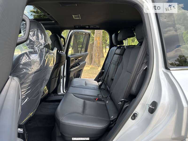 Позашляховик / Кросовер Lexus LX 2022 в Києві