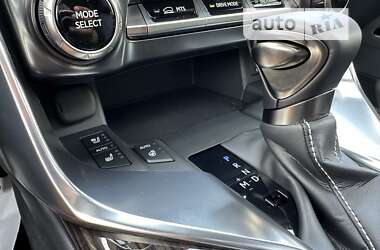 Внедорожник / Кроссовер Lexus LX 2022 в 