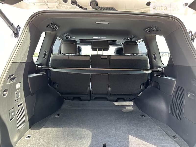 Позашляховик / Кросовер Lexus LX 2022 в Києві