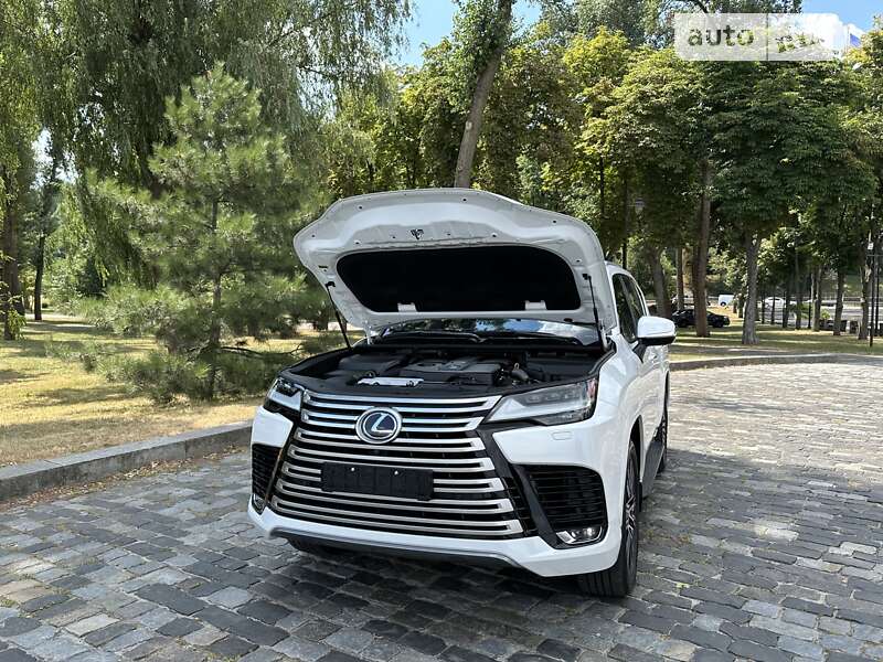 Позашляховик / Кросовер Lexus LX 2022 в Києві