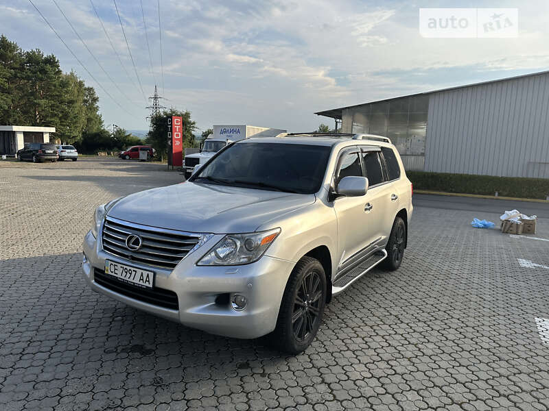 Позашляховик / Кросовер Lexus LX 2008 в Чернівцях