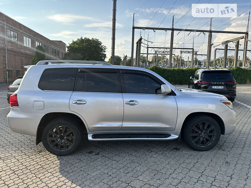 Позашляховик / Кросовер Lexus LX 2008 в Чернівцях