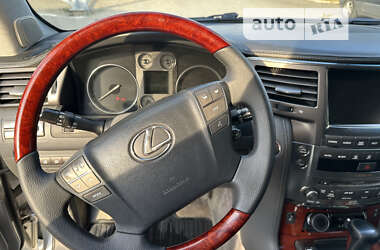 Внедорожник / Кроссовер Lexus LX 2008 в 