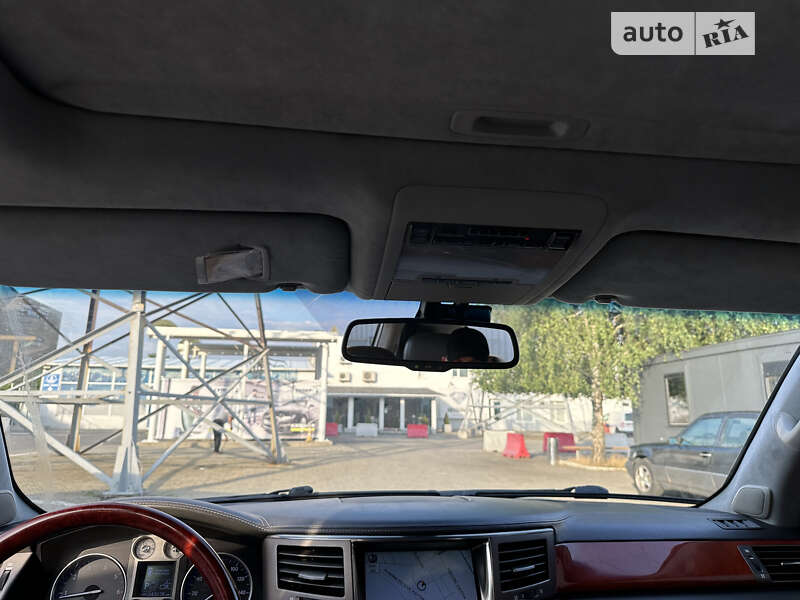 Позашляховик / Кросовер Lexus LX 2008 в Чернівцях