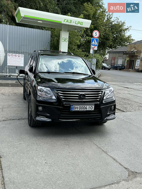 Внедорожник / Кроссовер Lexus LX 2010 в Измаиле фото 3 Внедорожник / Кроссовер Lexus LX 2010 в Измаиле