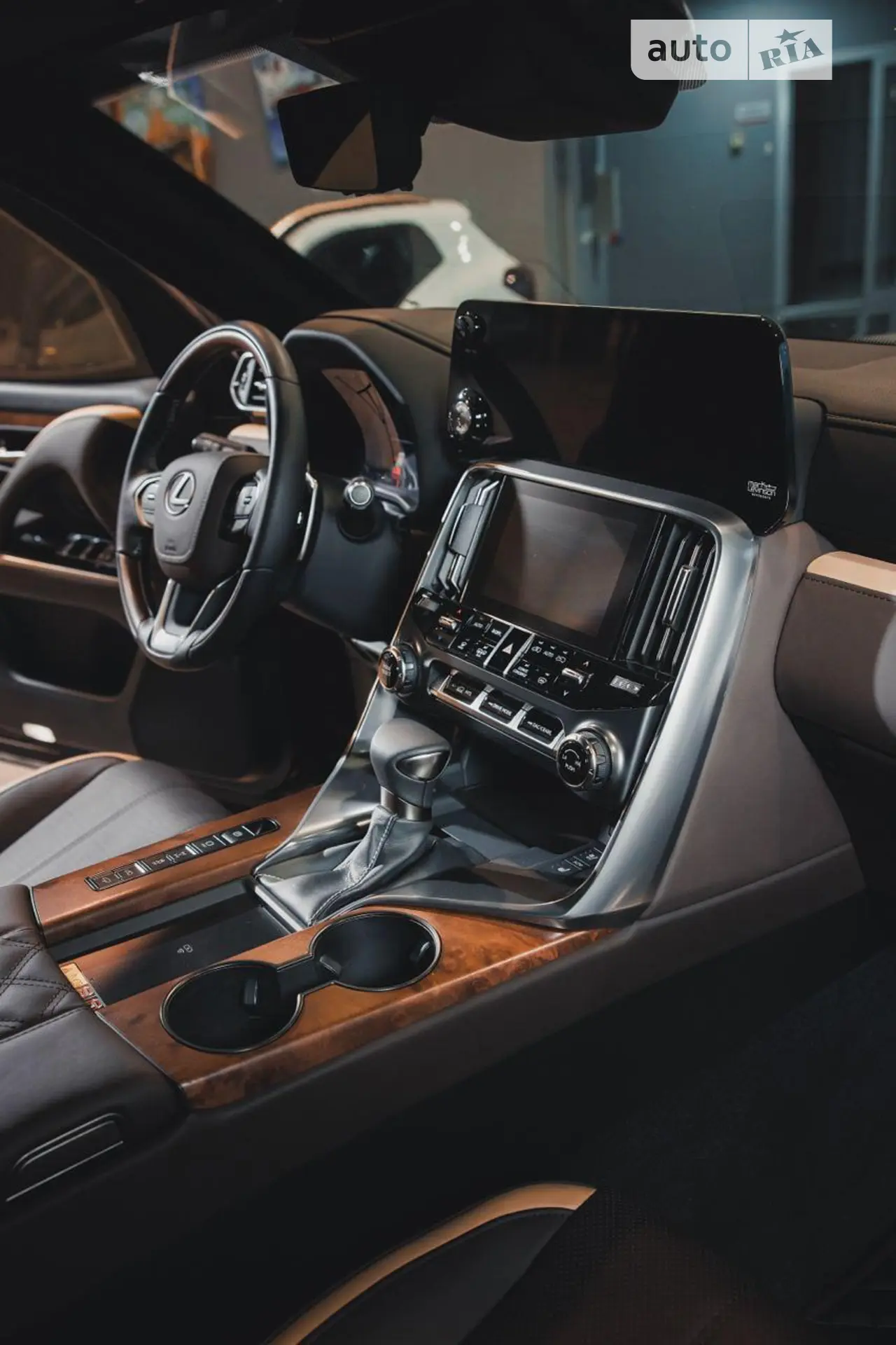 2024 Lexus LX - мініатюра 19