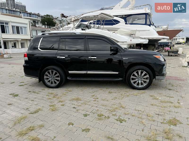 Позашляховик / Кросовер Lexus LX 2010 в Одесі