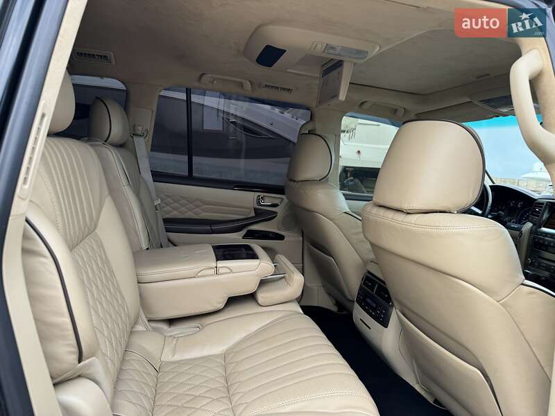 Позашляховик / Кросовер Lexus LX 2010 в Одесі