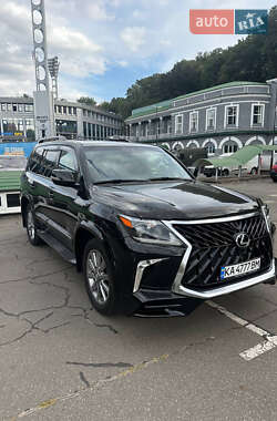 Внедорожник / Кроссовер Lexus LX 2015 в Киеве