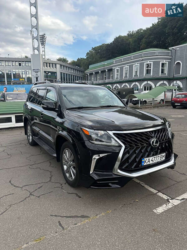 Внедорожник / Кроссовер Lexus LX 2015 в Киеве