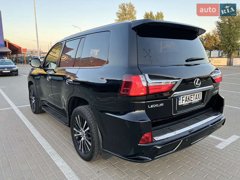 Внедорожник / Кроссовер Lexus LX 2011 в Тернополе