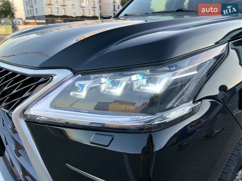 Внедорожник / Кроссовер Lexus LX 2011 в Тернополе