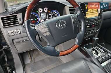 Внедорожник / Кроссовер Lexus LX 2010 в 