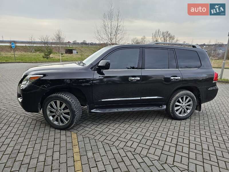 Позашляховик / Кросовер Lexus LX 2010 в Дрогобичі