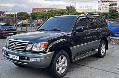 Внедорожник / Кроссовер Lexus LX 2005 в Киеве