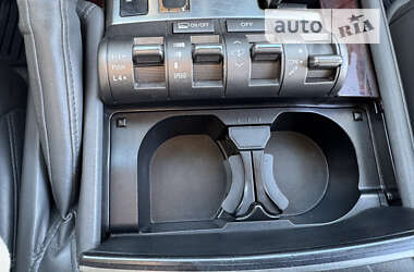 Внедорожник / Кроссовер Lexus LX 2010 в 