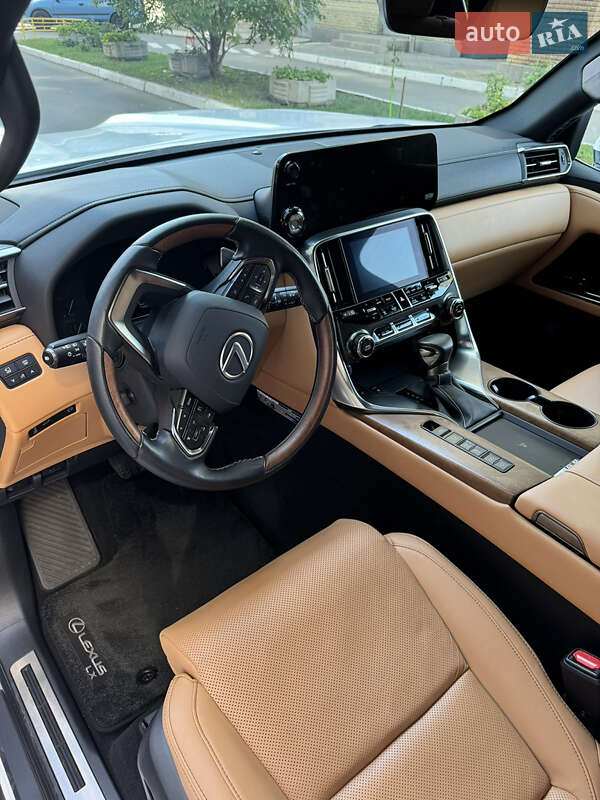 Позашляховик / Кросовер Lexus LX 2022 в Києві