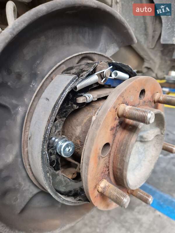 Внедорожник / Кроссовер Lexus LX 2003 в Львове