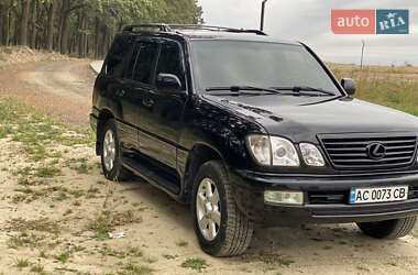 Внедорожник / Кроссовер Lexus LX 2004 в 