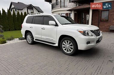 Позашляховик / Кросовер Lexus LX 2008 в Чернівцях