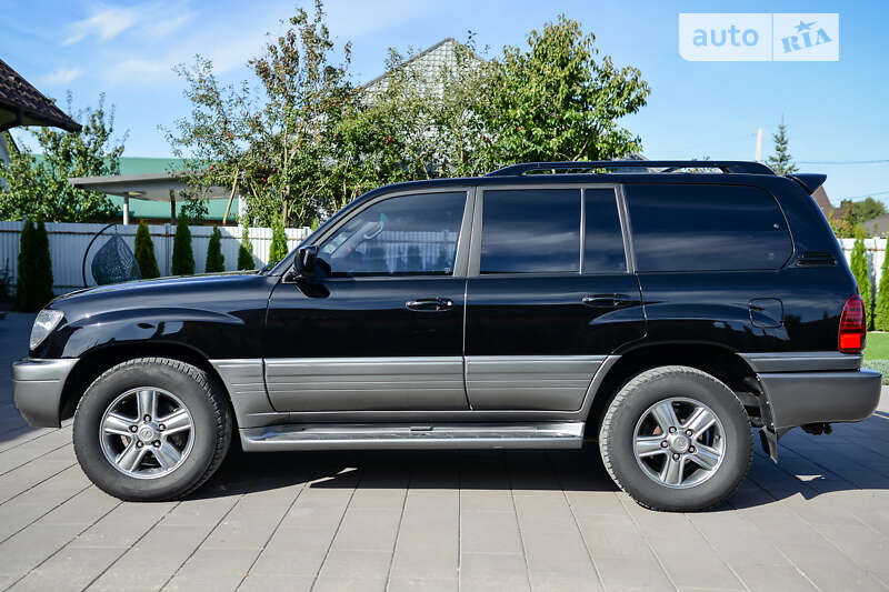 Позашляховик / Кросовер Lexus LX 2006 в Ковелі