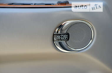 Позашляховик / Кросовер Lexus LX 2006 в 