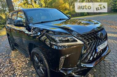 Позашляховик / Кросовер Lexus LX 2016 в Львові