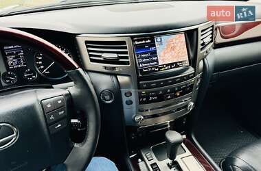 Внедорожник / Кроссовер Lexus LX 2013 в 