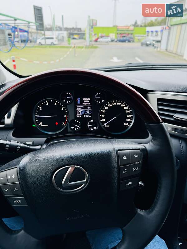 Внедорожник / Кроссовер Lexus LX 2013 в Днепре фото 29 Внедорожник / Кроссовер Lexus LX 2013 в Днепре