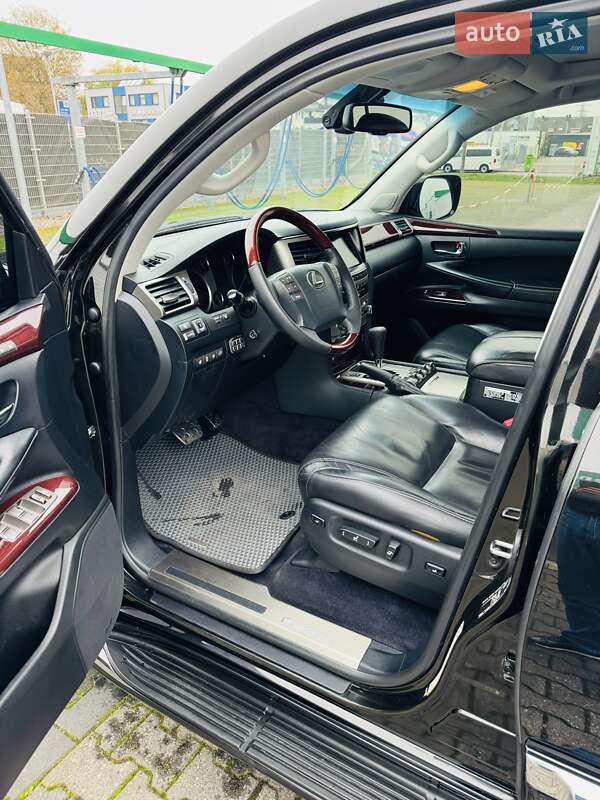 Внедорожник / Кроссовер Lexus LX 2013 в Днепре фото 32 Внедорожник / Кроссовер Lexus LX 2013 в Днепре