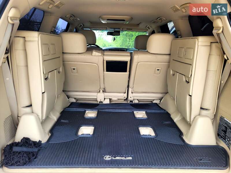 Позашляховик / Кросовер Lexus LX 2010 в Кривому Розі